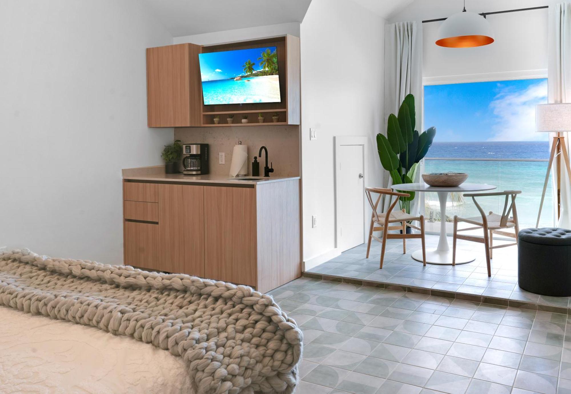 Cobalt Coast Resort West Bay Eksteriør bilde