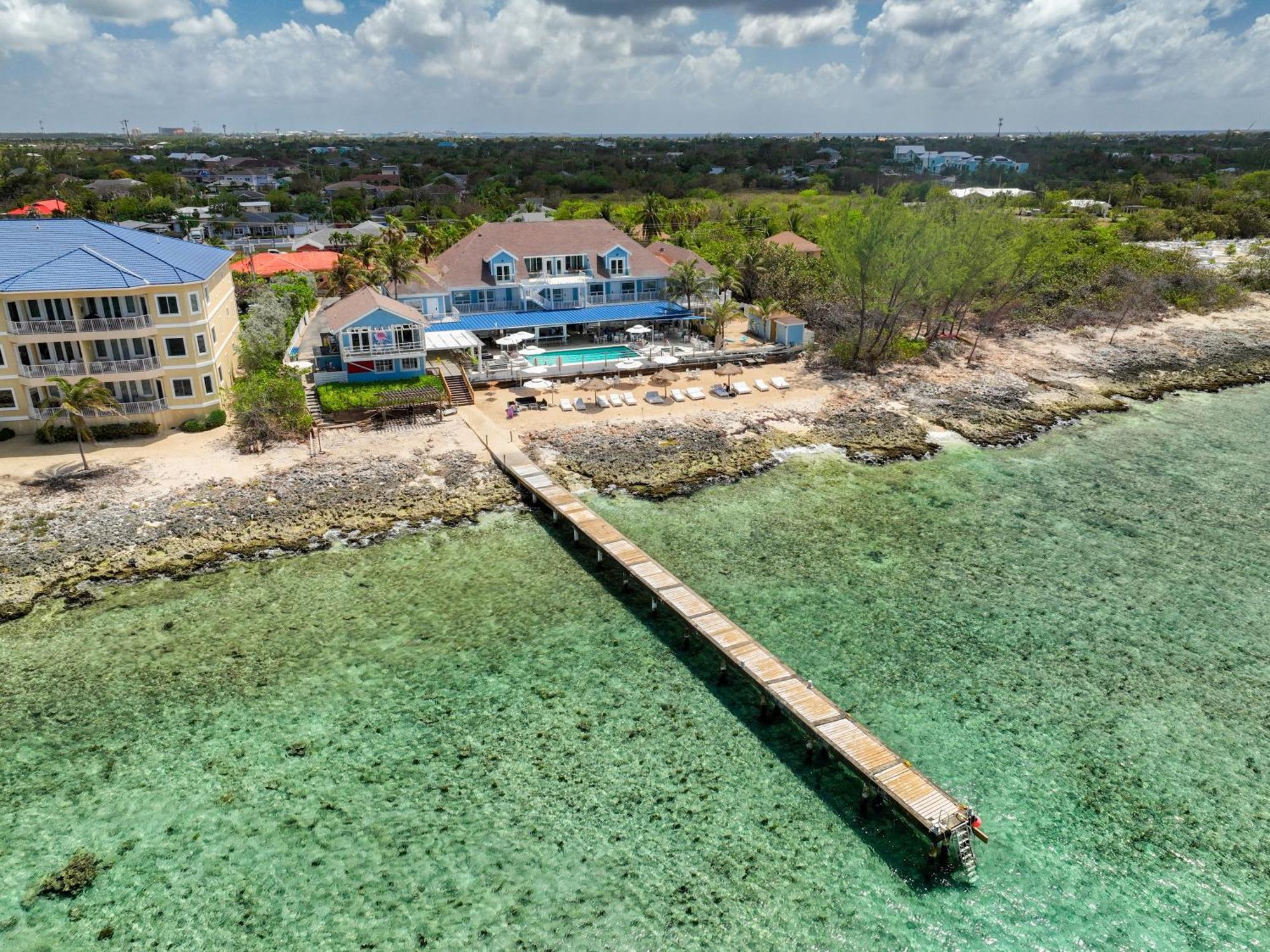 Cobalt Coast Resort West Bay Eksteriør bilde